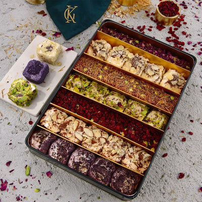 Karakoy Gulluoglu Filled Turkish Delight 1kg Metal Gift Box