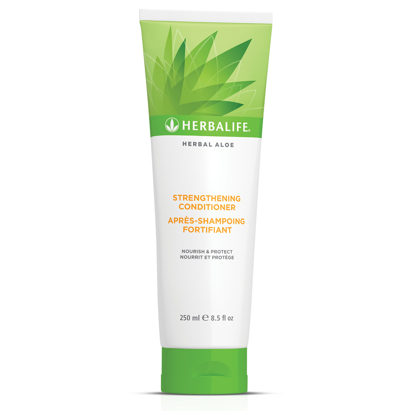 Herbalife Aloe Strengthening Conditioner 250 ml bottle front view