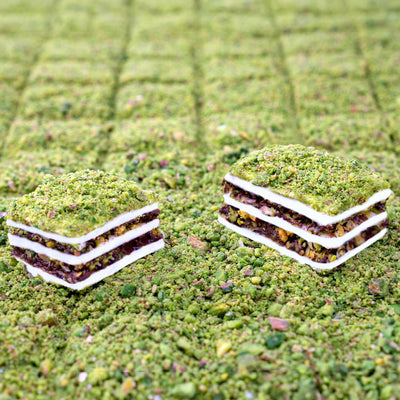 Lokum Atolyesi baklava shaped pistachio chocolate Turkish delight gluten-free vegan 500g - Lokum Atolyesi