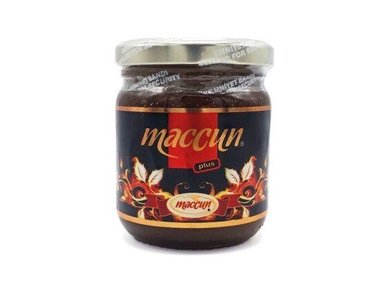 Maccun Plus Natural Paste – front view of jar and label highlighting natural ingredients and branding - صورة 2