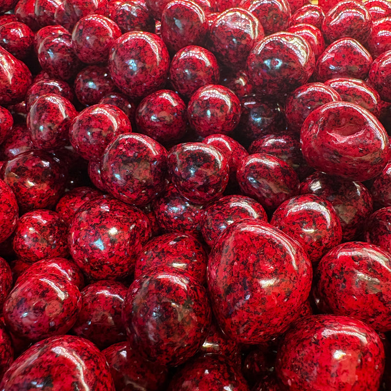 Obama Kuruyemis real blackberry chocolate dragees in white chocolate in 750g metal tin - صورة 3