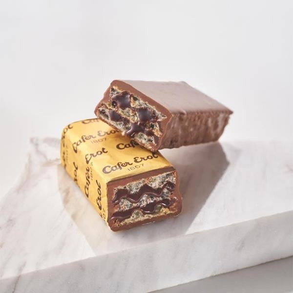 Sekerci Cafer Erol Milk Chocolate Wafer with Hazelnut - 16 Pieces Box - صورة 2